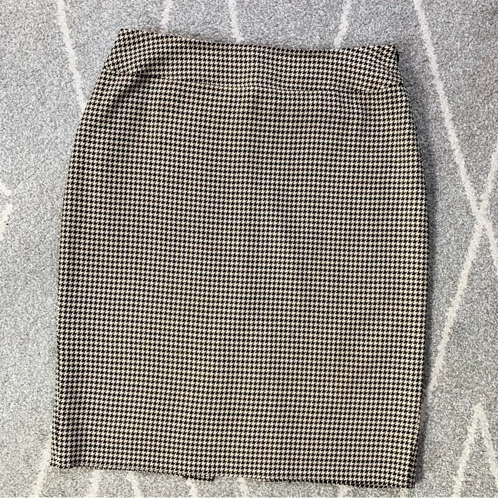 Charter Club Tan Houndstooth Rayon Wool Blend Pencil Skirt